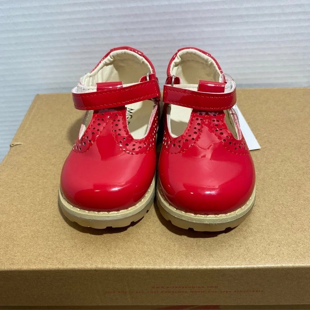 MG red baby girl shoes red size  USA 6 - Picture 2 of 7